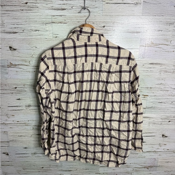 Uniqlo Cream and Purple Plaid Button Down Shirt size xl - Picture 8 of 8